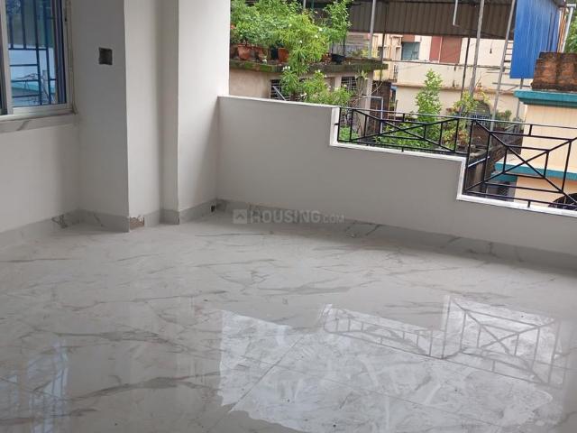 2 BHK Apartment in Birati for resale Kolkata. The reference number is 20981745