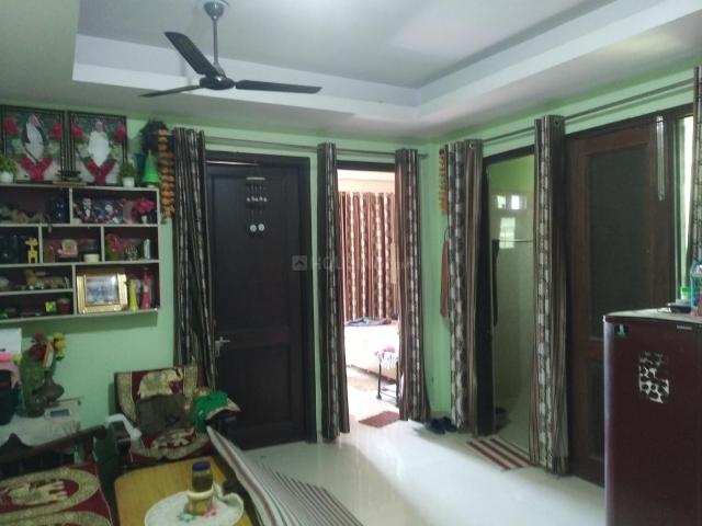 2 BHK Apartment in Burari for rent New Delhi. The reference number is 18635311