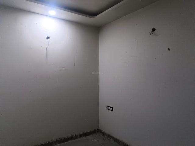 2 BHK Apartment in Burari for resale New Delhi. The reference number is 19587736