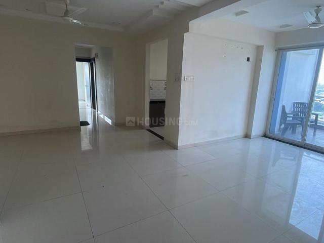 2 BHK Apartment in Byramji Town for rent Nagpur. The reference number is 21303261