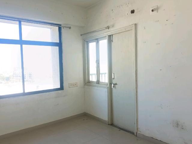 2 BHK Apartment in Gota for rent Ahmedabad. The reference number is 14080436