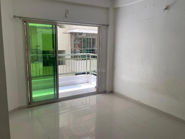 2 BHK Apartment in Gota for rent Ahmedabad. The reference number is 20910785