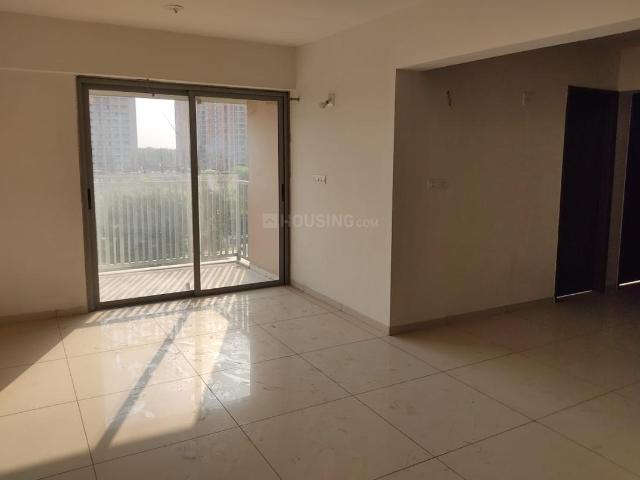 2 BHK Apartment in Gota for rent Ahmedabad. The reference number is 21130920