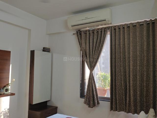 2 BHK Apartment in Gota for rent Ahmedabad. The reference number is 21174500