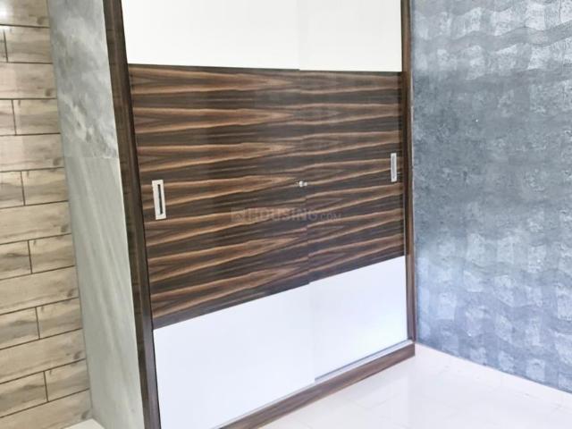 2 BHK Apartment in Gota for rent Ahmedabad. The reference number is 21201924