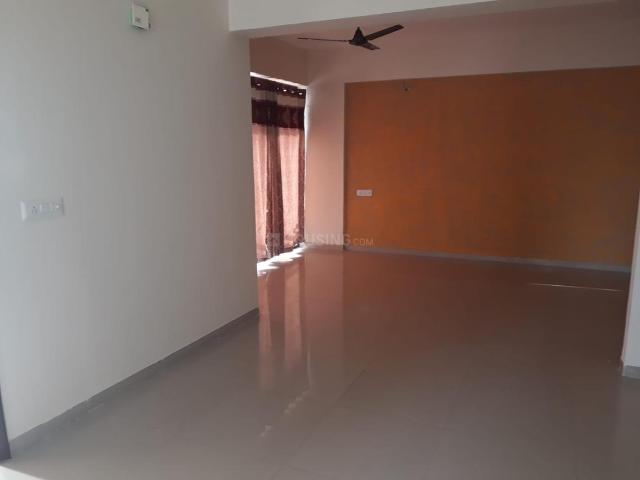 2 BHK Apartment in Gota for rent Ahmedabad. The reference number is 9817152