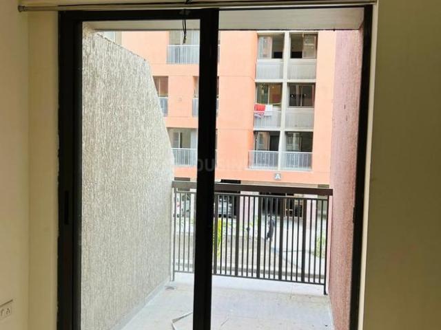 2 BHK Apartment in Gota for resale Ahmedabad. The reference number is 20570397