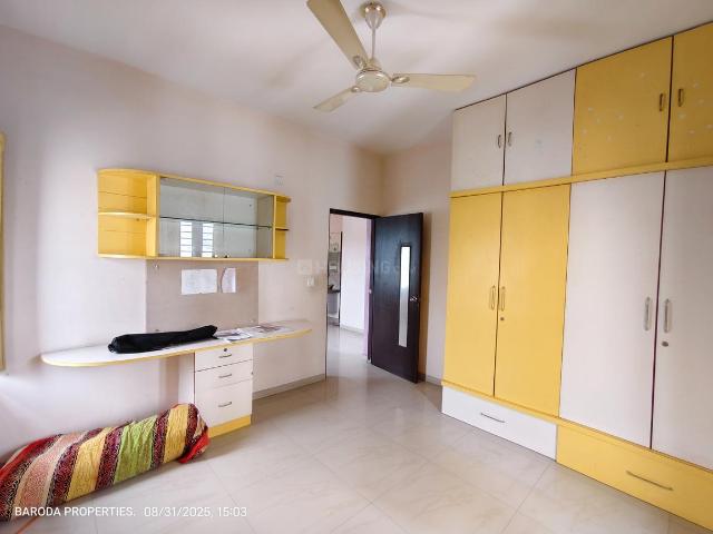 2 BHK Apartment in Gotri for rent Vadodara. The reference number is 18206996