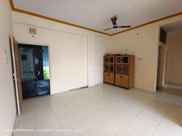 2 BHK Apartment in Gotri for rent Vadodara. The reference number is 20610845