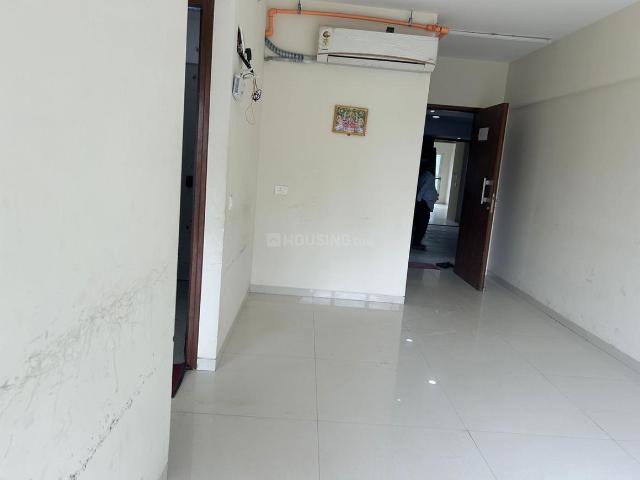 2 BHK Apartment in Govandi for rent Mumbai. The reference number is 15425374