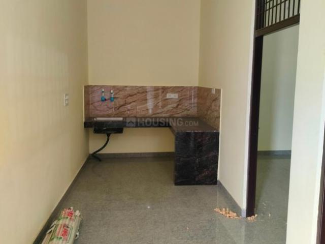 2 BHK Apartment in Govindpuram for rent Ghaziabad. The reference number is 20890090