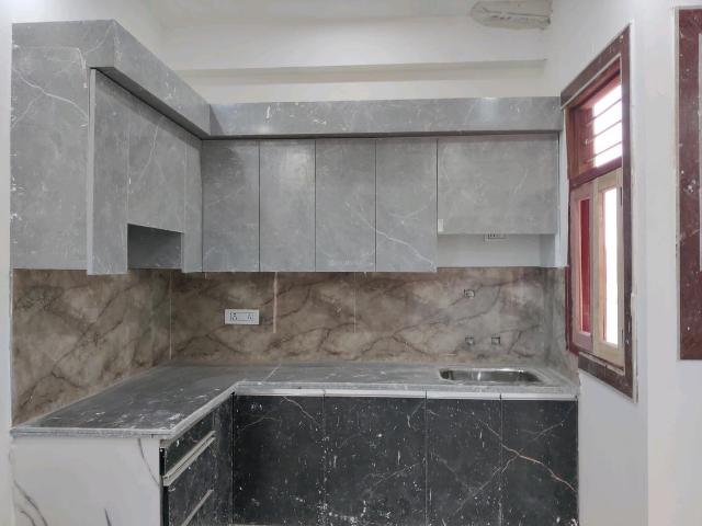 2 BHK Apartment in Govindpuram for resale Ghaziabad. The reference number is 19861647