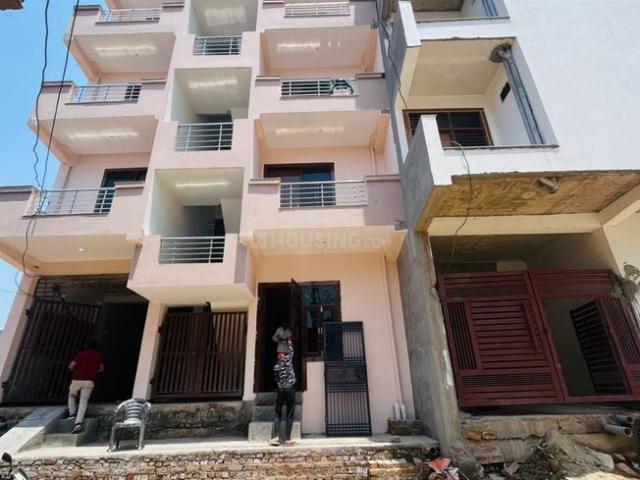 2 BHK Apartment in Govindpuram for resale Ghaziabad. The reference number is 20356396