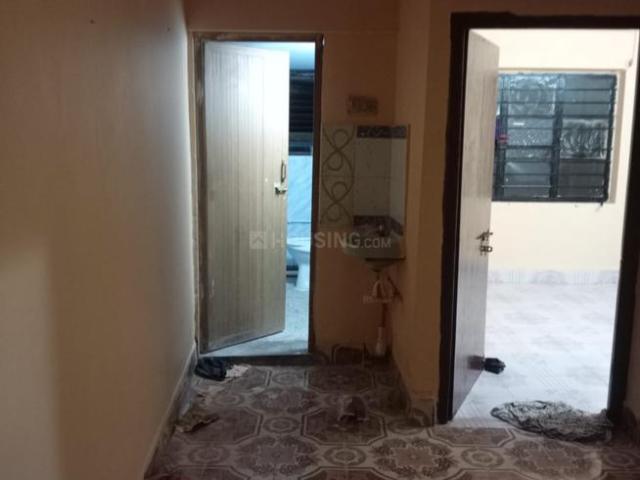 2 BHK Apartment in Gobra for rent Kolkata. The reference number is 21051144