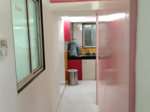 2 BHK Apartment in Gokhalenagar for rent Pune. The reference number is 9787771