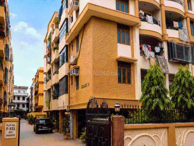 2 BHK Apartment in Gola Road for resale Patna. The reference number is 20861968
