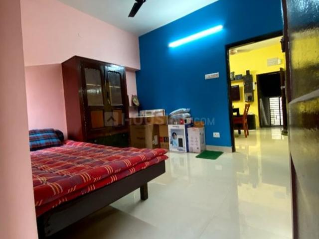 2 BHK Apartment in Golf Green for rent Kolkata. The reference number is 17175549