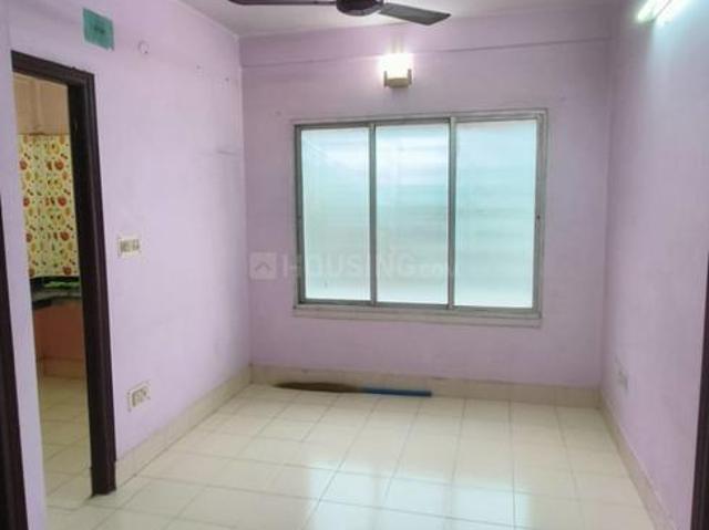 2 BHK Apartment in Golf Green for resale Kolkata. The reference number is 21194248