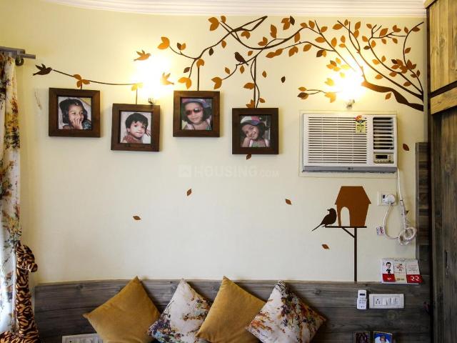2 BHK Apartment in Goregaon East for rent Mumbai. The reference number is 13880815