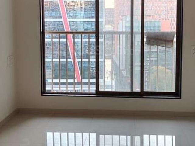 2 BHK Apartment in Goregaon East for rent Mumbai. The reference number is 19651159