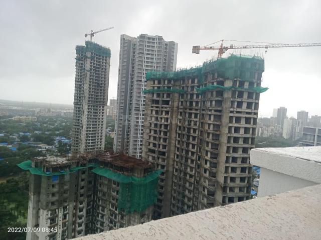 2 BHK Apartment in Goregaon East for rent Mumbai. The reference number is 19656602