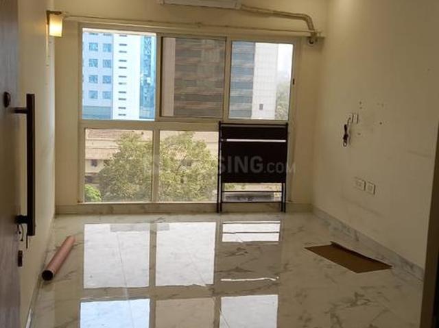 2 BHK Apartment in Goregaon East for rent Mumbai. The reference number is 19657378