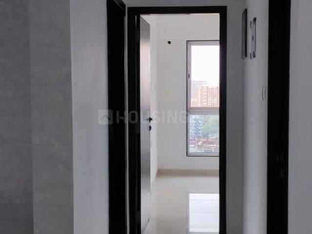 2 BHK Apartment in Goregaon East for rent Mumbai. The reference number is 19800565