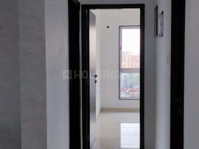2 BHK Apartment in Goregaon East for rent Mumbai. The reference number is 19827914