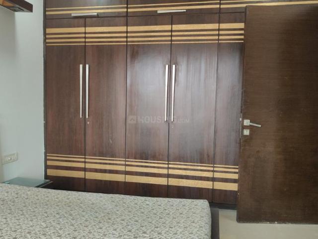 2 BHK Apartment in Goregaon East for rent Mumbai. The reference number is 20452386