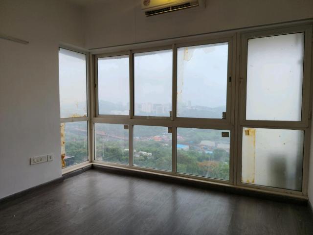 2 BHK Apartment in Goregaon East for rent Mumbai. The reference number is 20588388