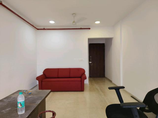 2 BHK Apartment in Goregaon East for rent Mumbai. The reference number is 20614863