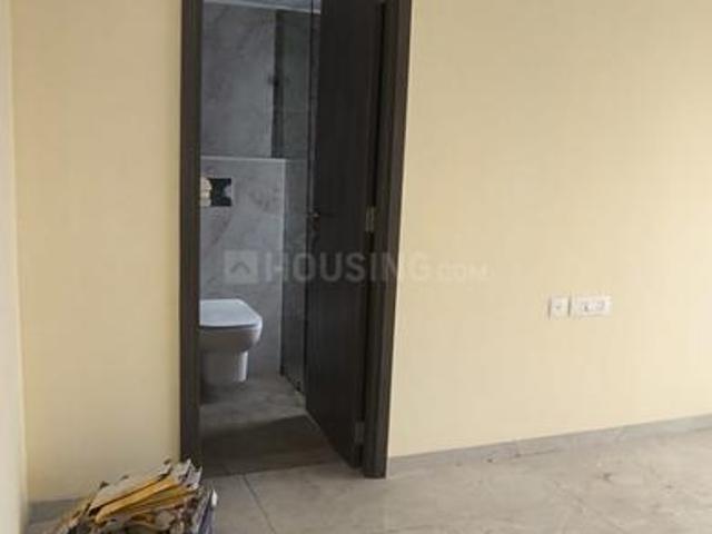 2 BHK Apartment in Goregaon East for rent Mumbai. The reference number is 20885505