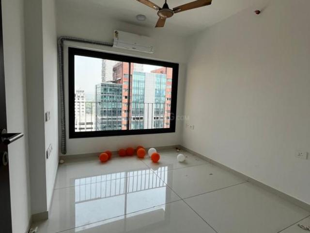 2 BHK Apartment in Goregaon East for rent Mumbai. The reference number is 20903241