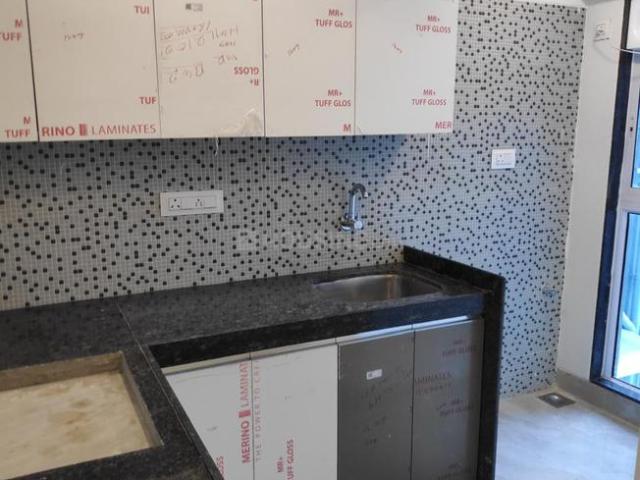 2 BHK Apartment in Goregaon East for rent Mumbai. The reference number is 20946298