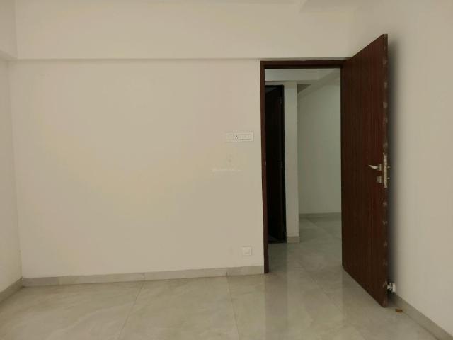 2 BHK Apartment in Goregaon East for rent Mumbai. The reference number is 20980671
