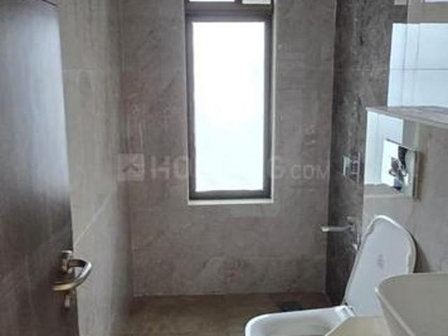 2 BHK Apartment in Goregaon East for rent Mumbai. The reference number is 21166374