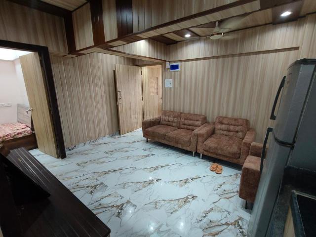 2 BHK Apartment in Goregaon East for rent Mumbai. The reference number is 21222877