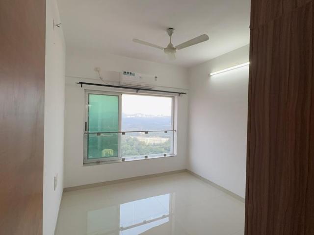 2 BHK Apartment in Goregaon East for rent Mumbai. The reference number is 21274295
