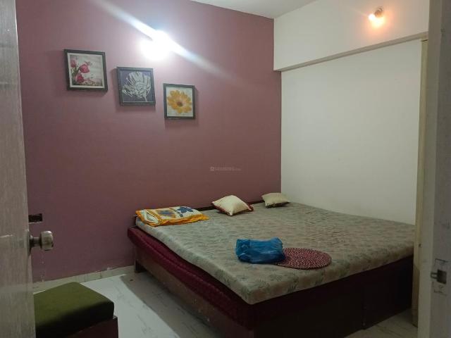 2 BHK Apartment in Goregaon East for rent Mumbai. The reference number is 21279698