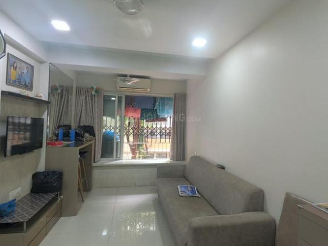 2 BHK Apartment in Goregaon East for rent Mumbai. The reference number is 21349778