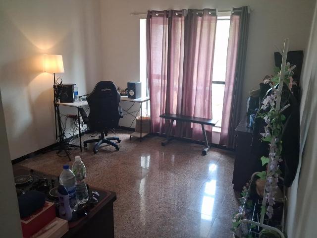 2 BHK Apartment in Goregaon East for rent Mumbai. The reference number is 21356116