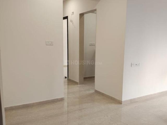 2 BHK Apartment in Goregaon East for rent Mumbai. The reference number is 21370240