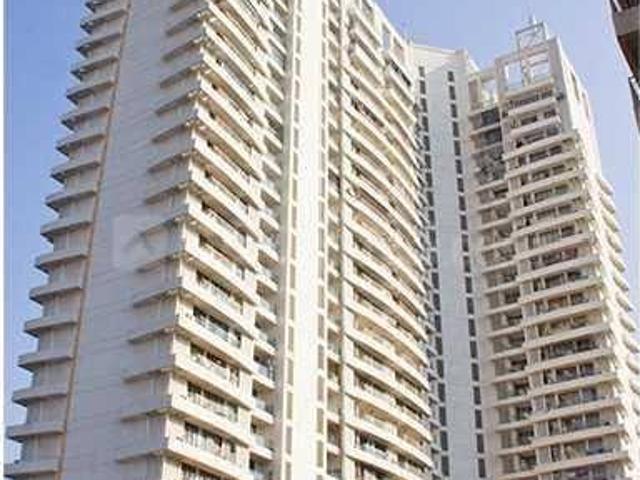 2 BHK Apartment in Goregaon East for resale Mumbai. The reference number is 8842715