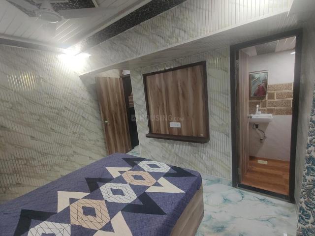 2 BHK Apartment in Goregaon East for resale Mumbai. The reference number is 19722127