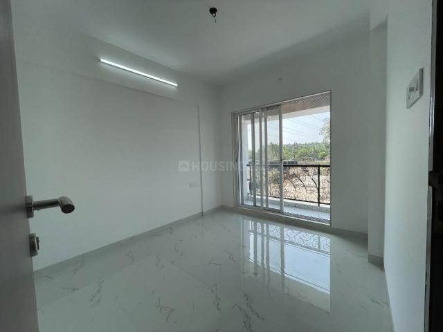 2 BHK Apartment in Goregaon East for resale Mumbai. The reference number is 20104608