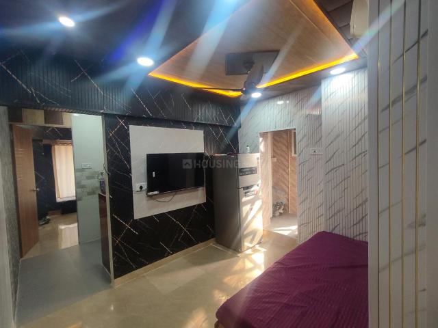 2 BHK Apartment in Goregaon East for resale Mumbai. The reference number is 20464403