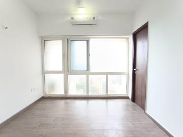 2 BHK Apartment in Goregaon East for resale Mumbai. The reference number is 20546174