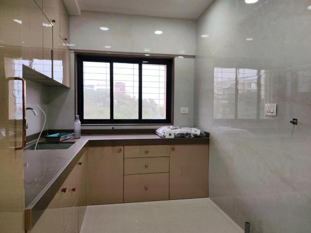 2 BHK Apartment in Goregaon East for resale Mumbai. The reference number is 20698474