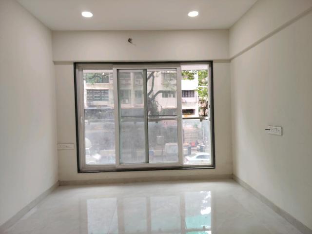 2 BHK Apartment in Goregaon East for resale Mumbai. The reference number is 20750529