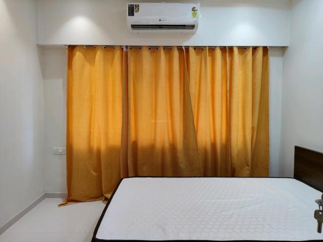 2 BHK Apartment in Goregaon East for resale Mumbai. The reference number is 20716258